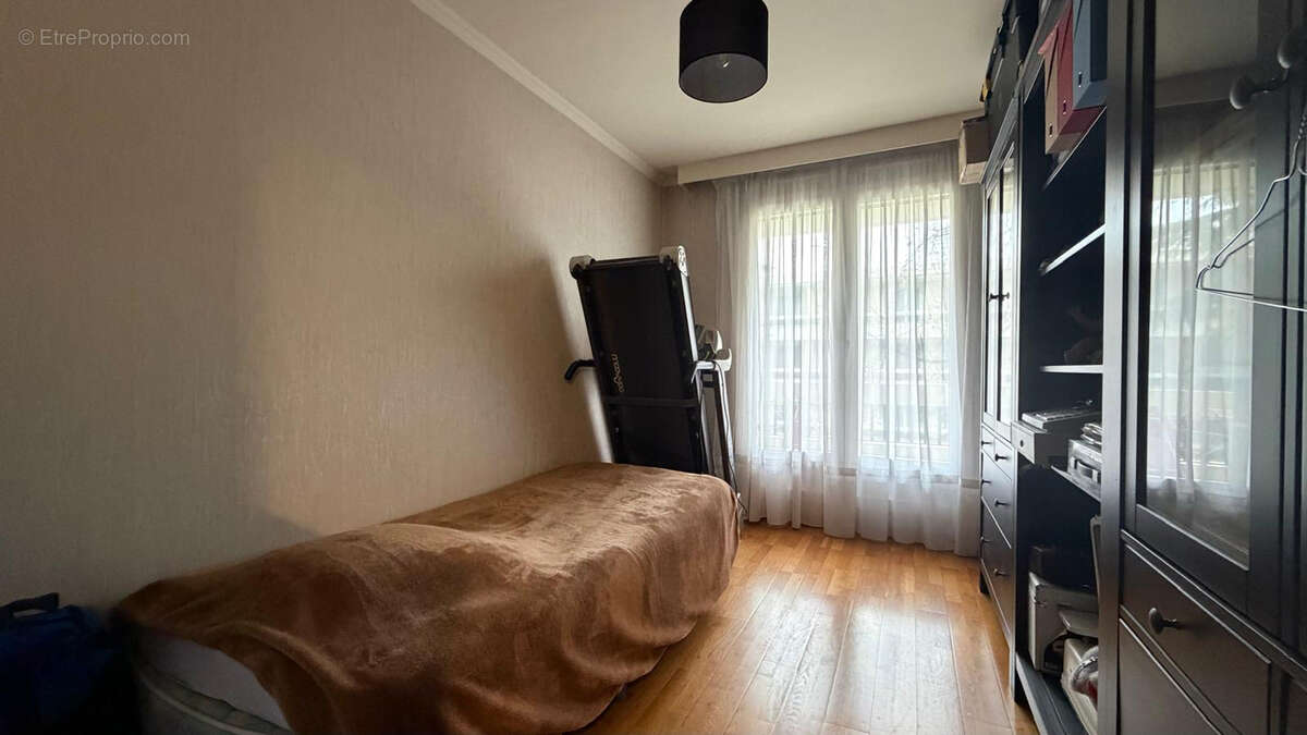 Appartement à LIVRY-GARGAN