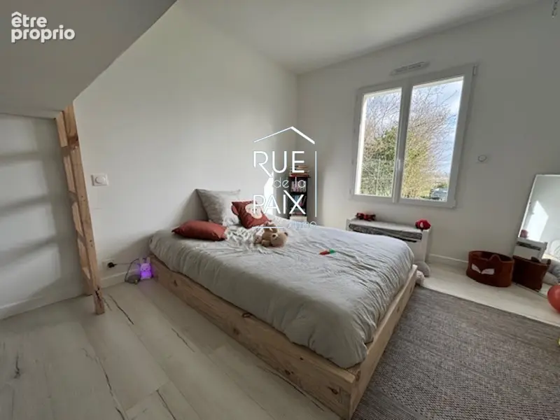 Maison de plain-pied de 128 m² située à Châtillon-sur-Thouet - photo 8