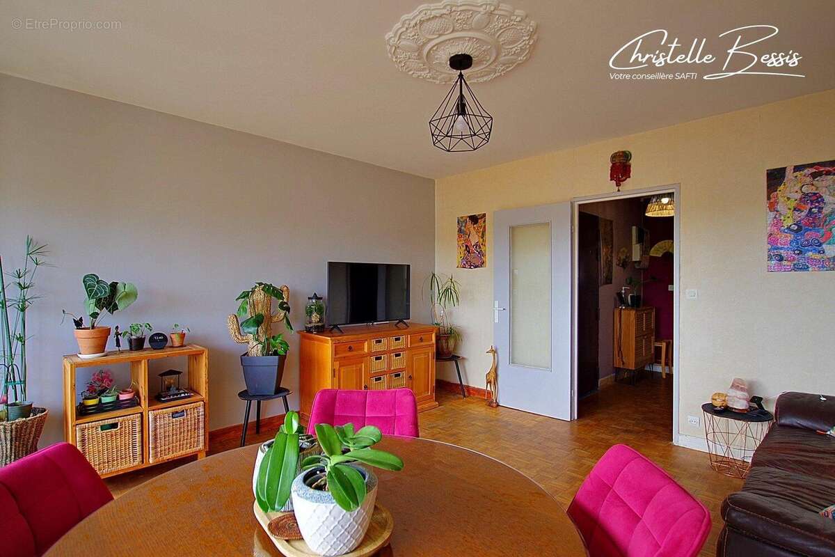 Photo 3 - Appartement à VILLECRESNES