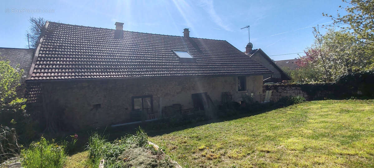 Maison à BELMONT-LUTHEZIEU