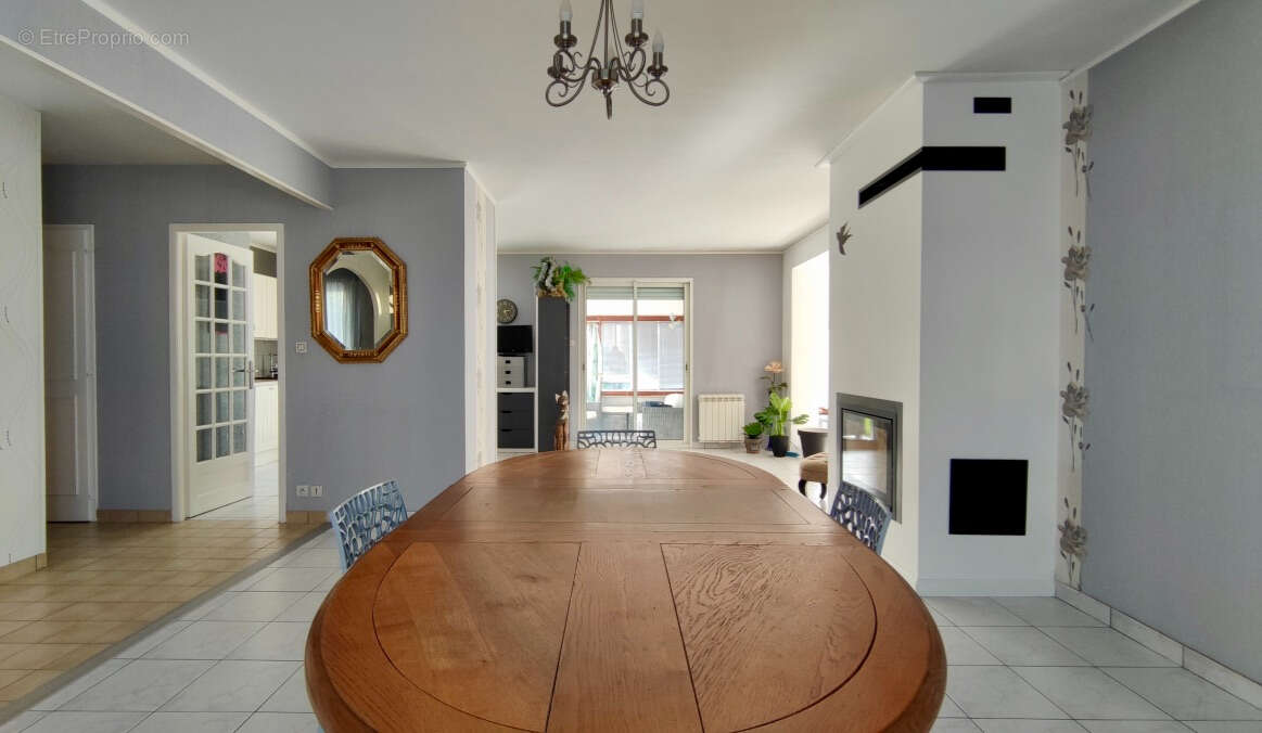 Maison à LES SORINIERES