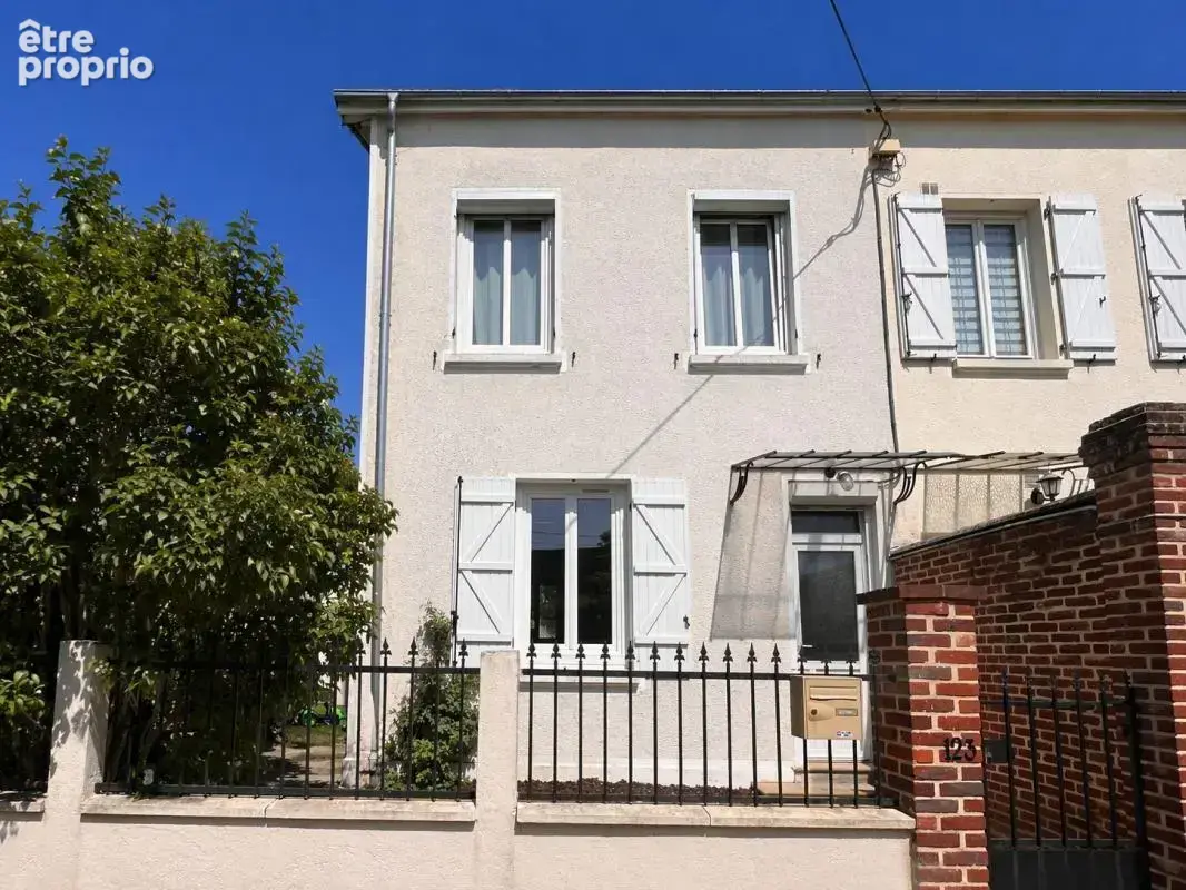 Maison à BEAUVAIS