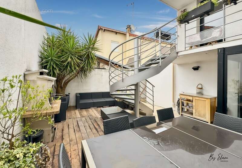 Maison à CHOISY-LE-ROI