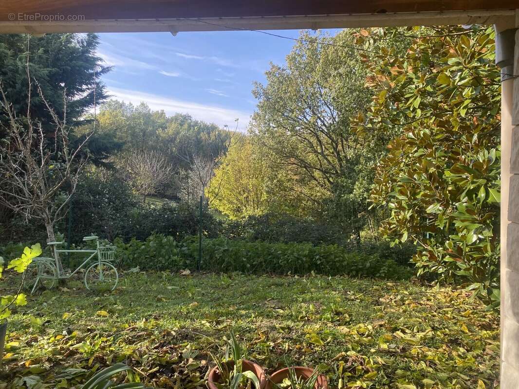 Maison à POMPERTUZAT