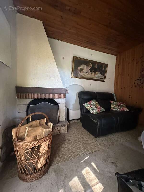 Terrain à LONGEVILLE-EN-BARROIS