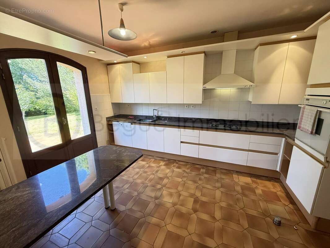 Maison à LEGUEVIN