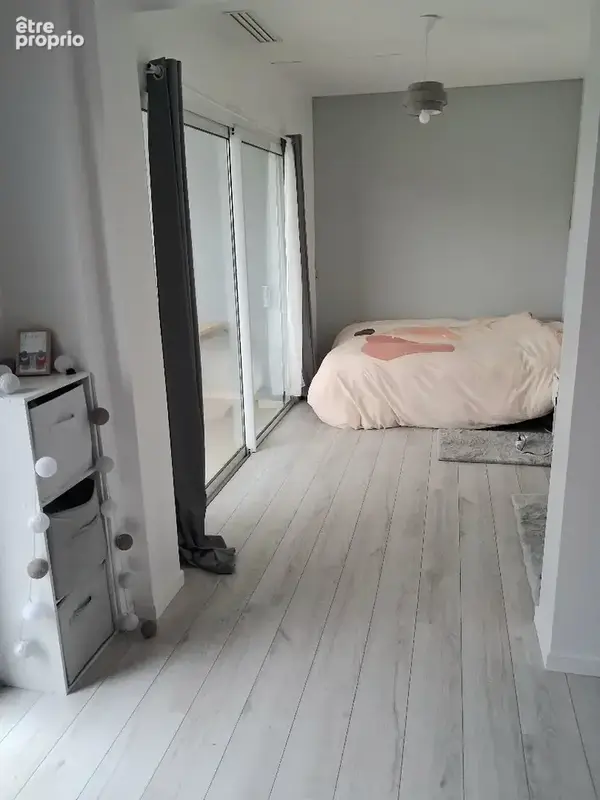 Maison contemporaine de plain-pied 250 m² avec T3 indépendant - photo 12