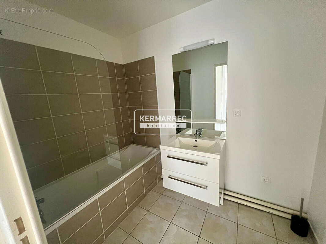 A vendre  T2 rue du Petit Marais Résidence Chroma Cesson-Sévigné - photo 5