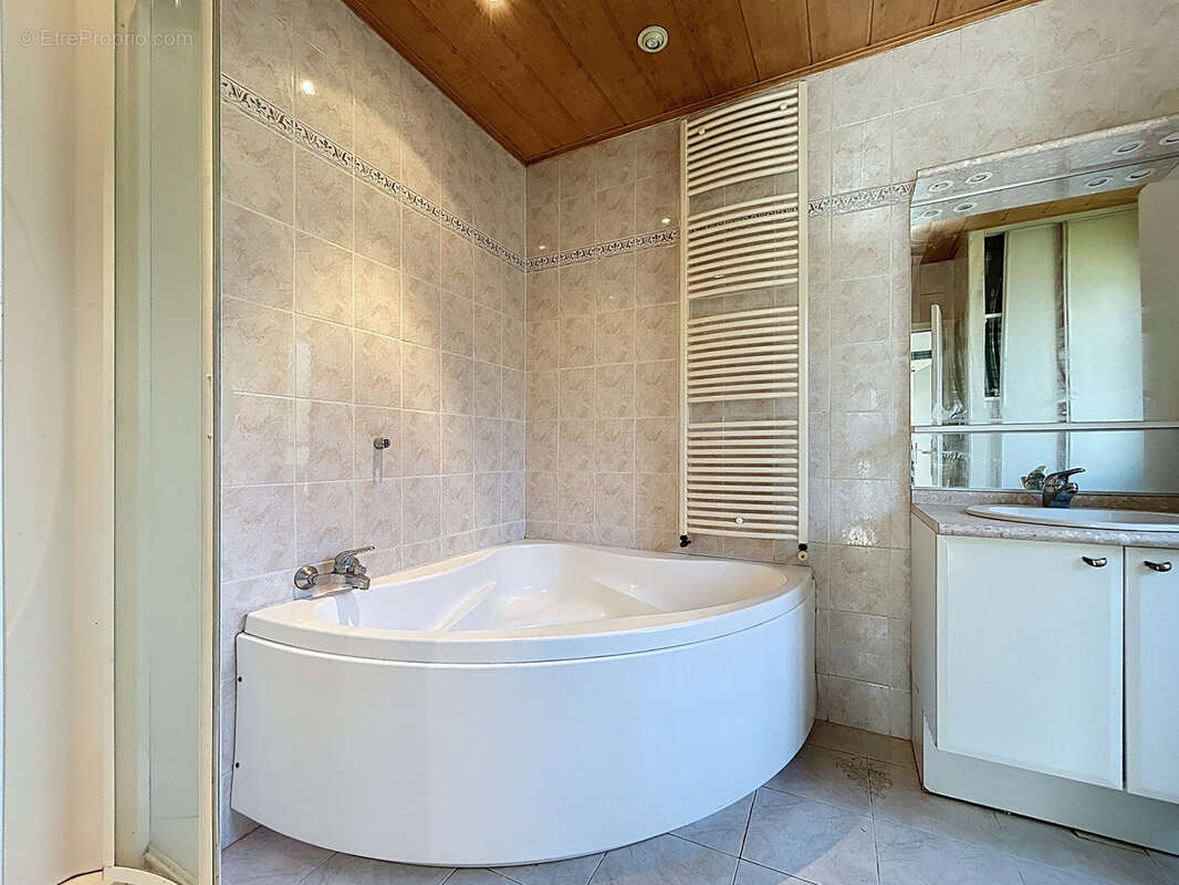 Maison à BRIVE-LA-GAILLARDE