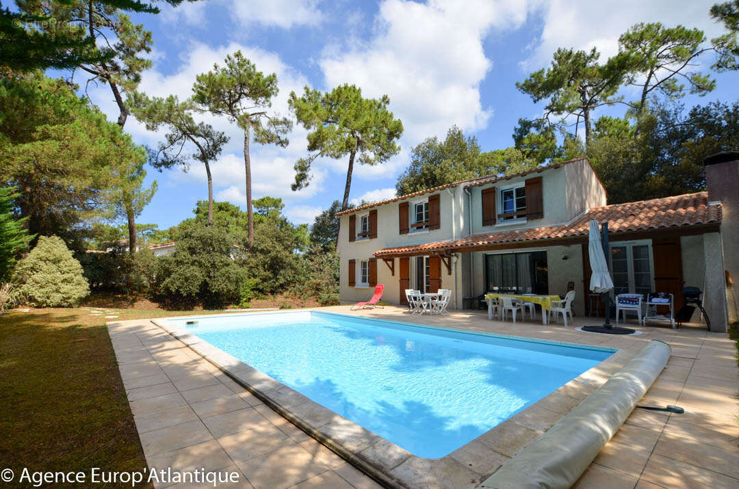 Maison à LES MATHES