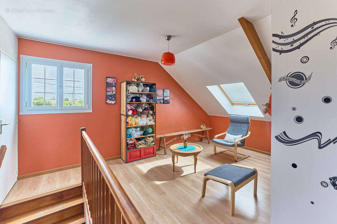 Maison familiale aux volumes généreux à La Pommeraye, un - photo 10