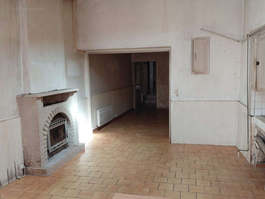 Maison à MIRAMBEAU