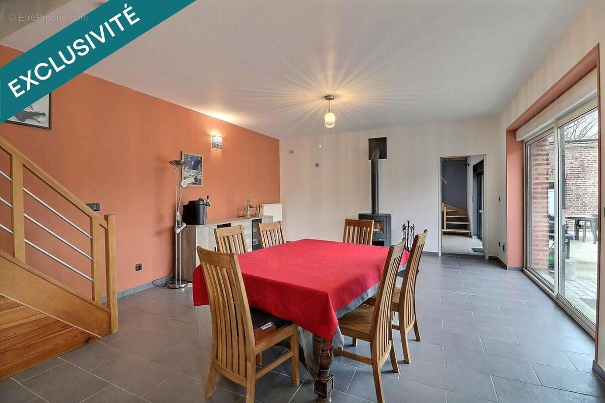 Photo 2 - Maison à HAUSSY
