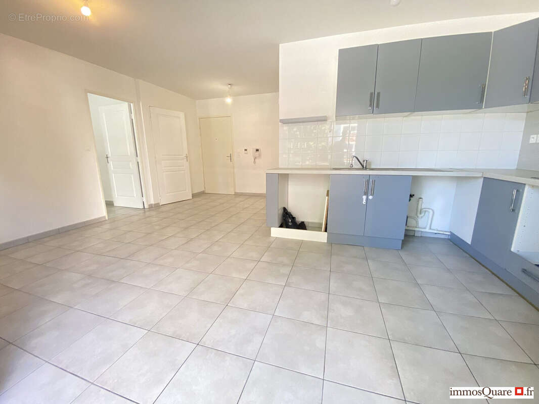 Appartement à BRON