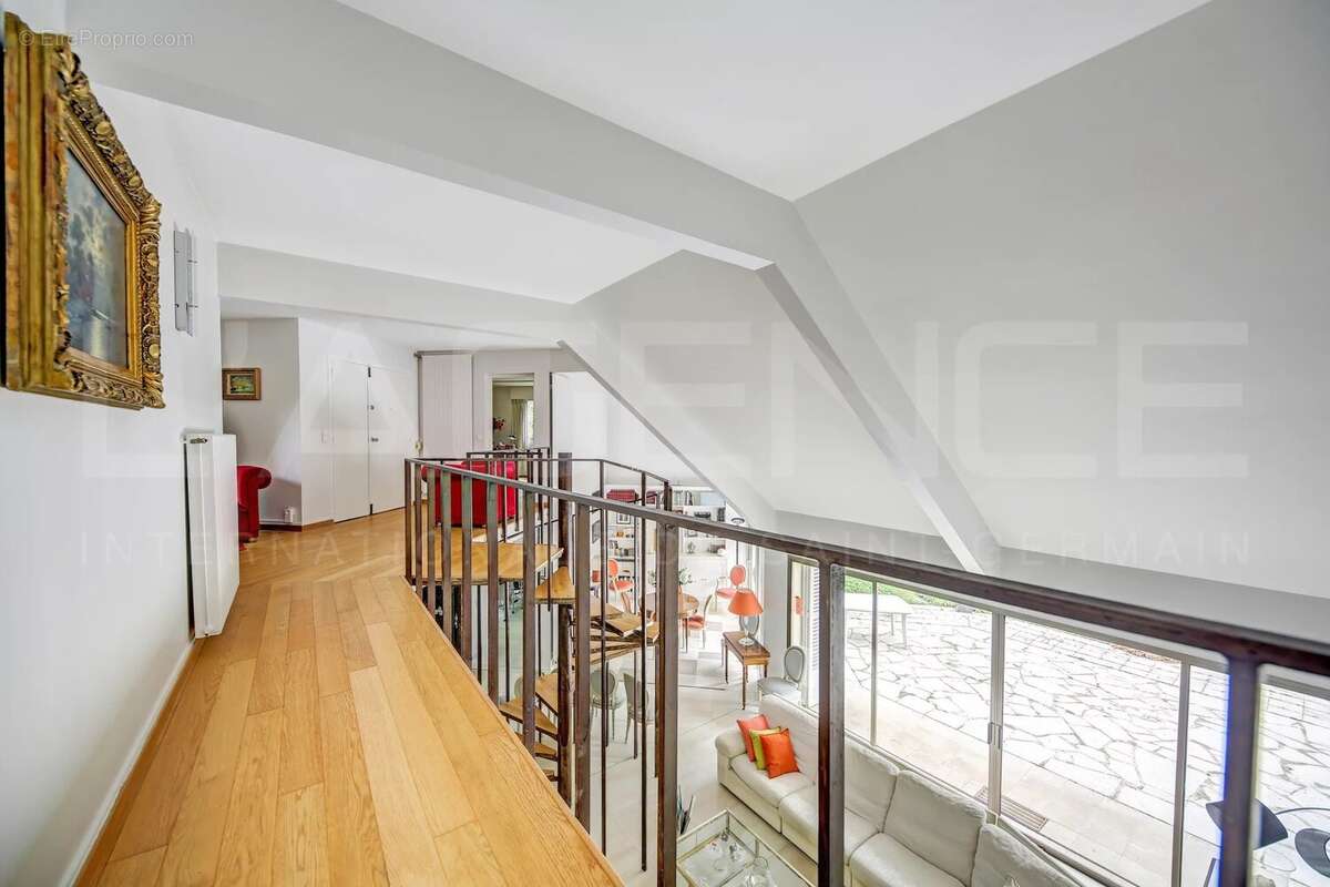 Maison à FEUCHEROLLES