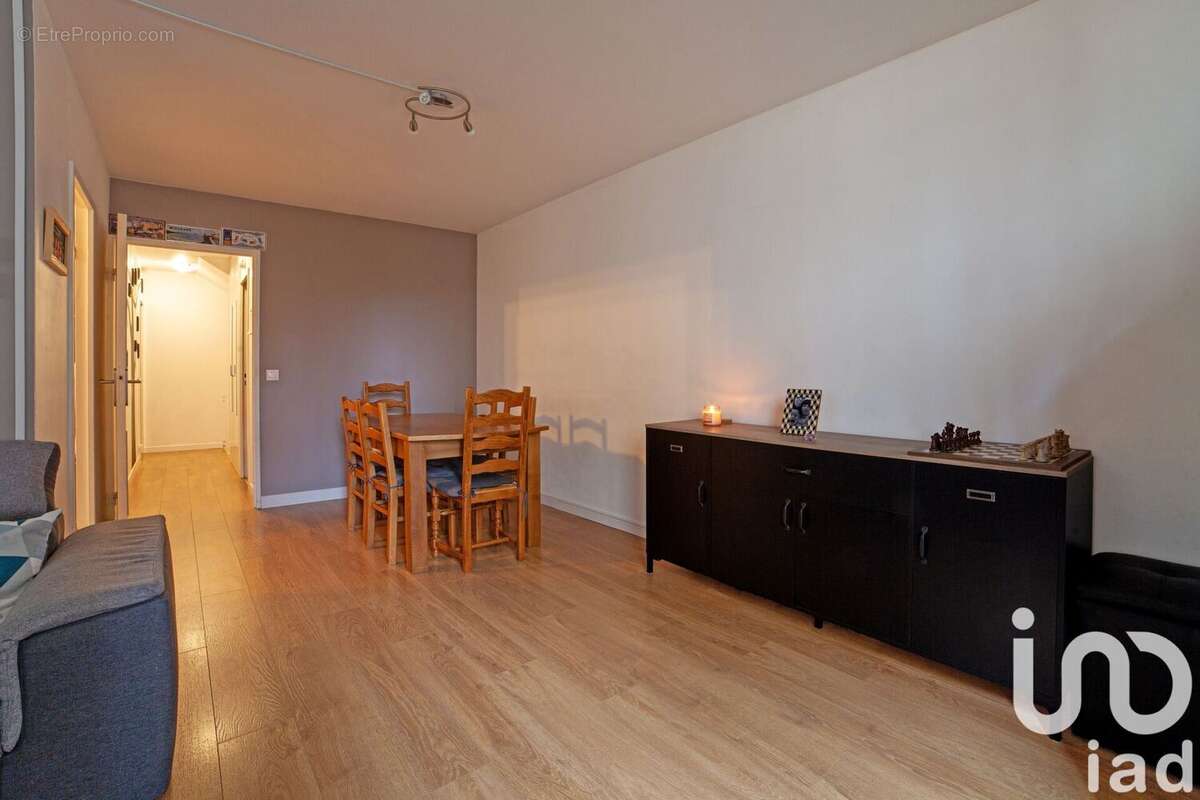 Photo 4 - Appartement à SARTROUVILLE