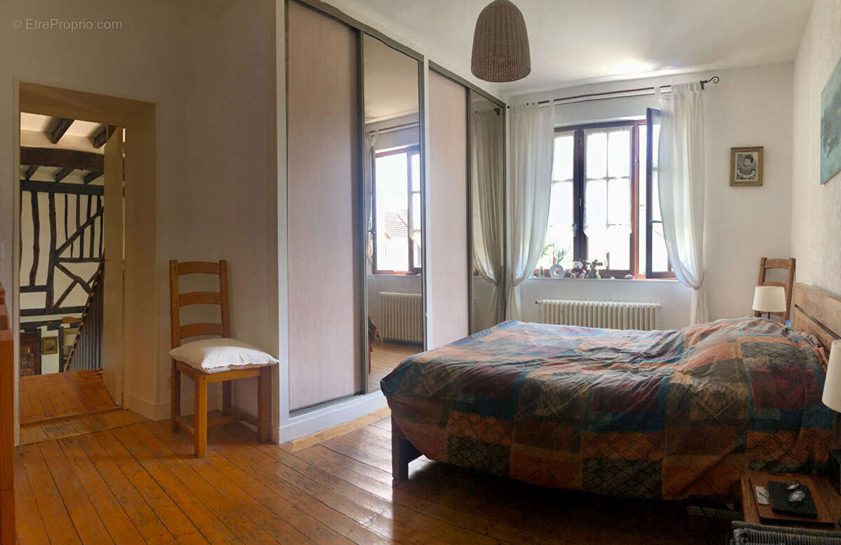 Maison à GOMMECOURT