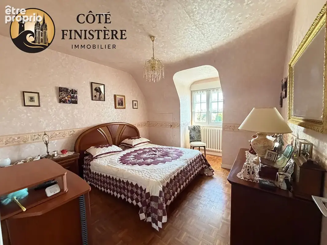 Maison aux beaux volumes à proximité de la Chapelle de la Joie - photo 9
