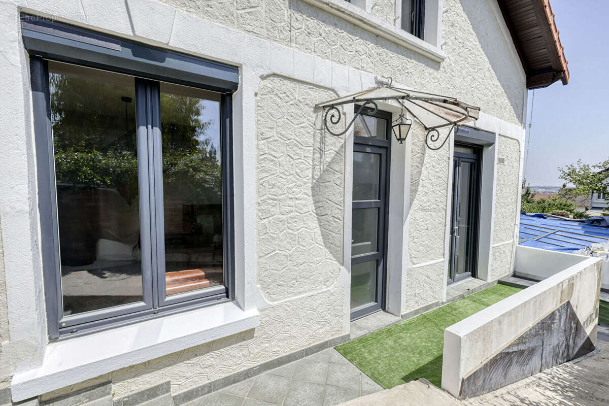 Maison à VITRY-SUR-SEINE