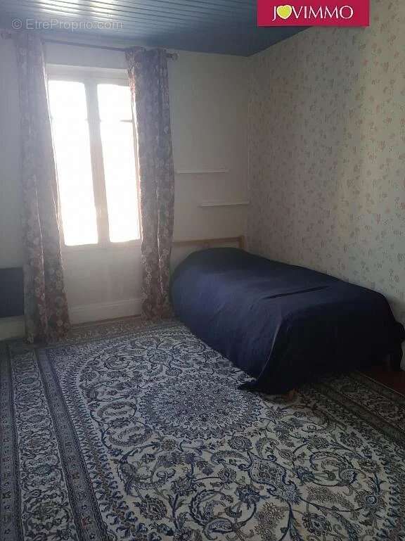 Maison à MARCILLAT-EN-COMBRAILLE