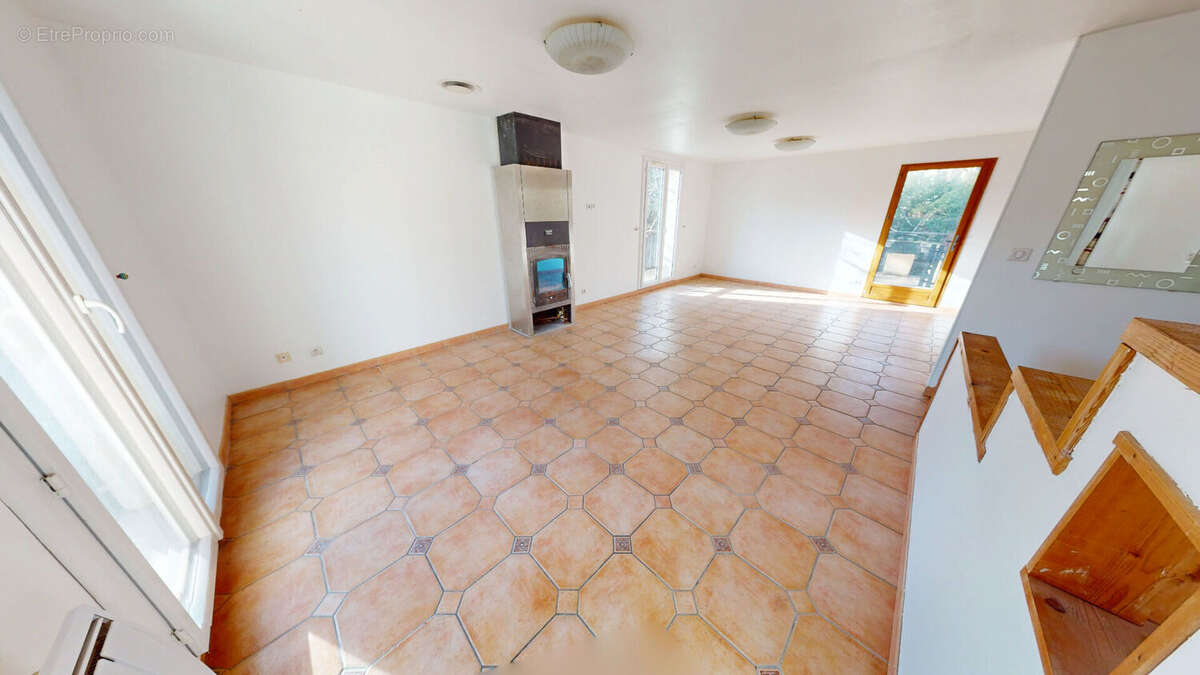 Maison à CHAPAREILLAN