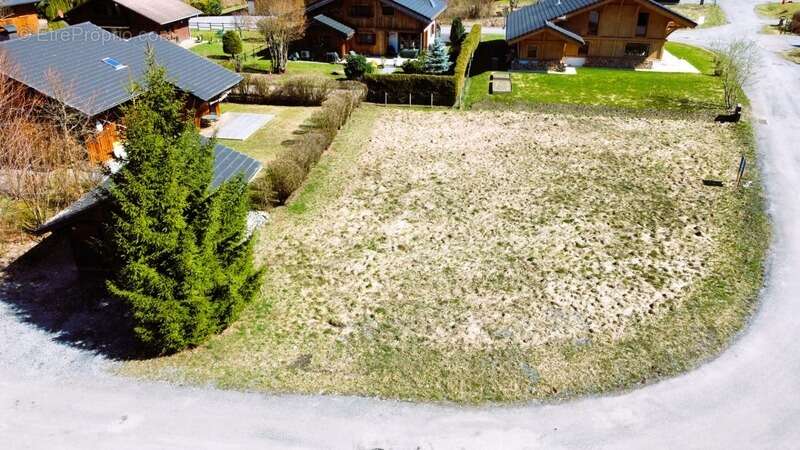 Terrain à SAMOENS