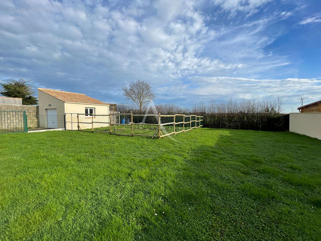 Maison à LE BERNARD