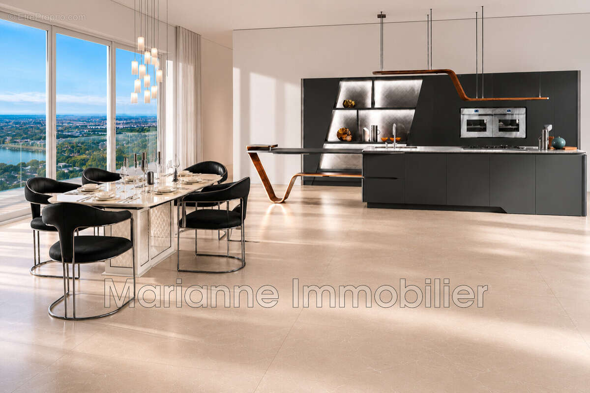 Appartement à LATTES