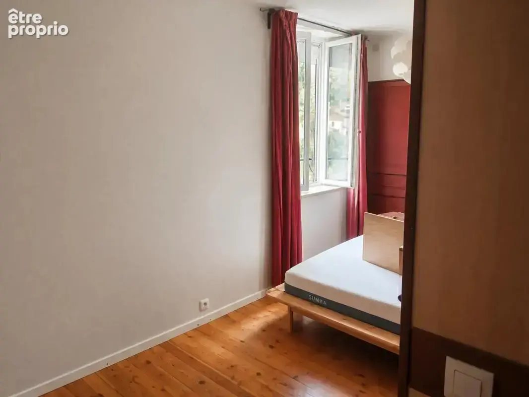 Maison 10 pièces de 150 m2 à La Vernarède - photo 13