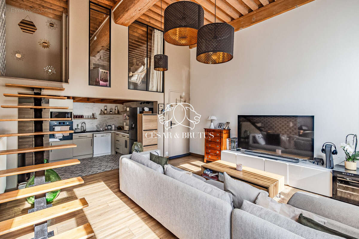 Appartement à CALUIRE-ET-CUIRE