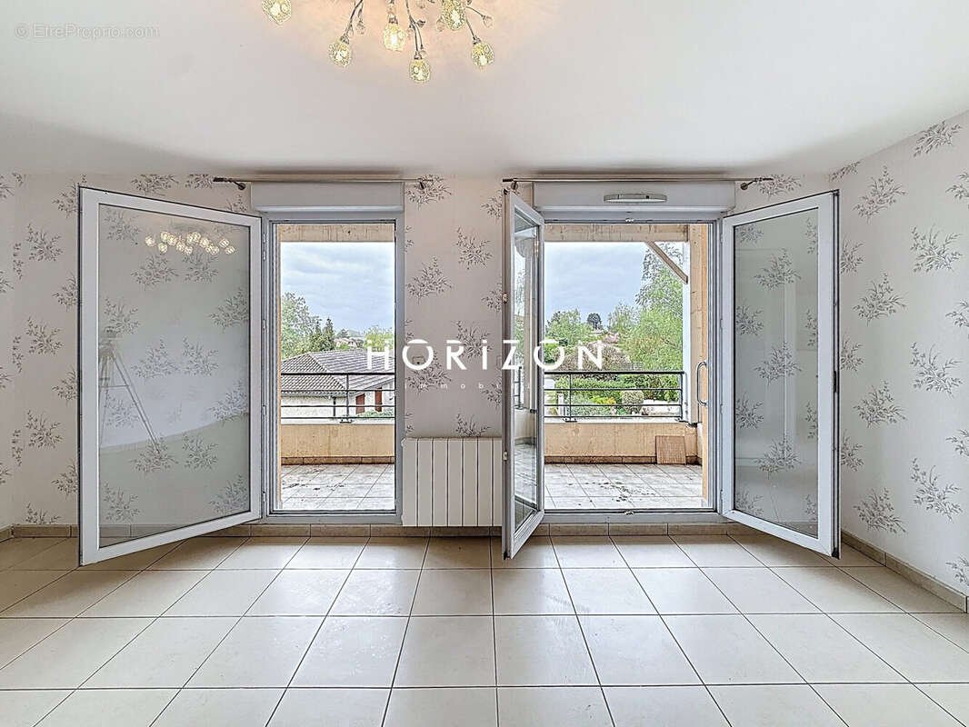 Appartement à QUINCIEUX