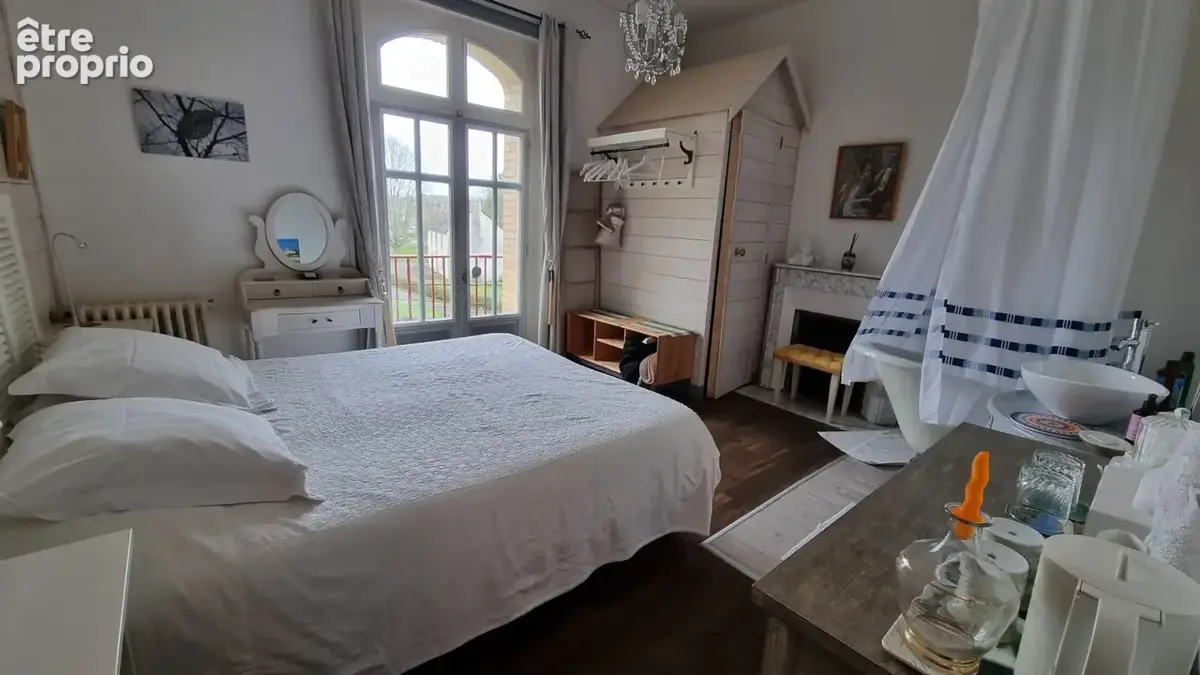 MORBIHAN, Rohan, Superbe propriété de caractère de 8 chambres en bord de canal - photo 12