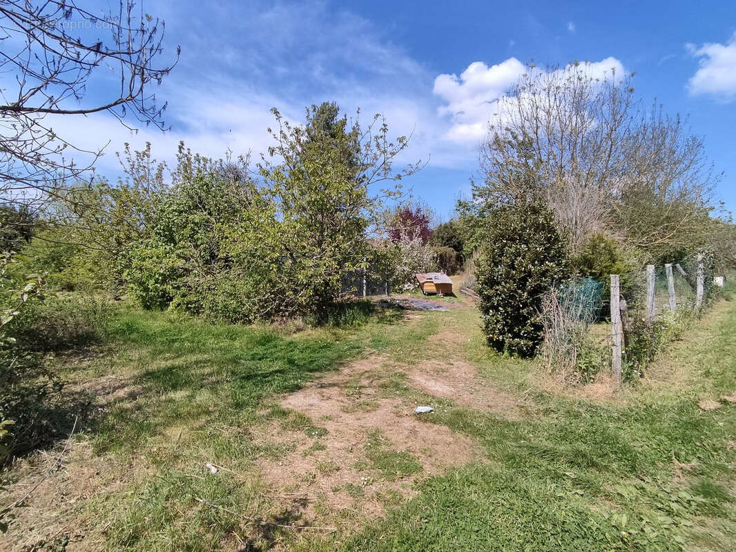 Maison à AVAILLES-LIMOUZINE