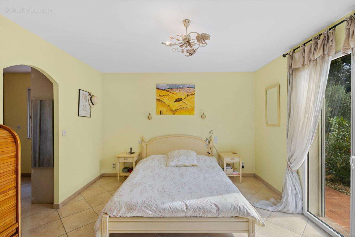 Villa + appartement indépendant - Montfort-sur-Argens - photo 8