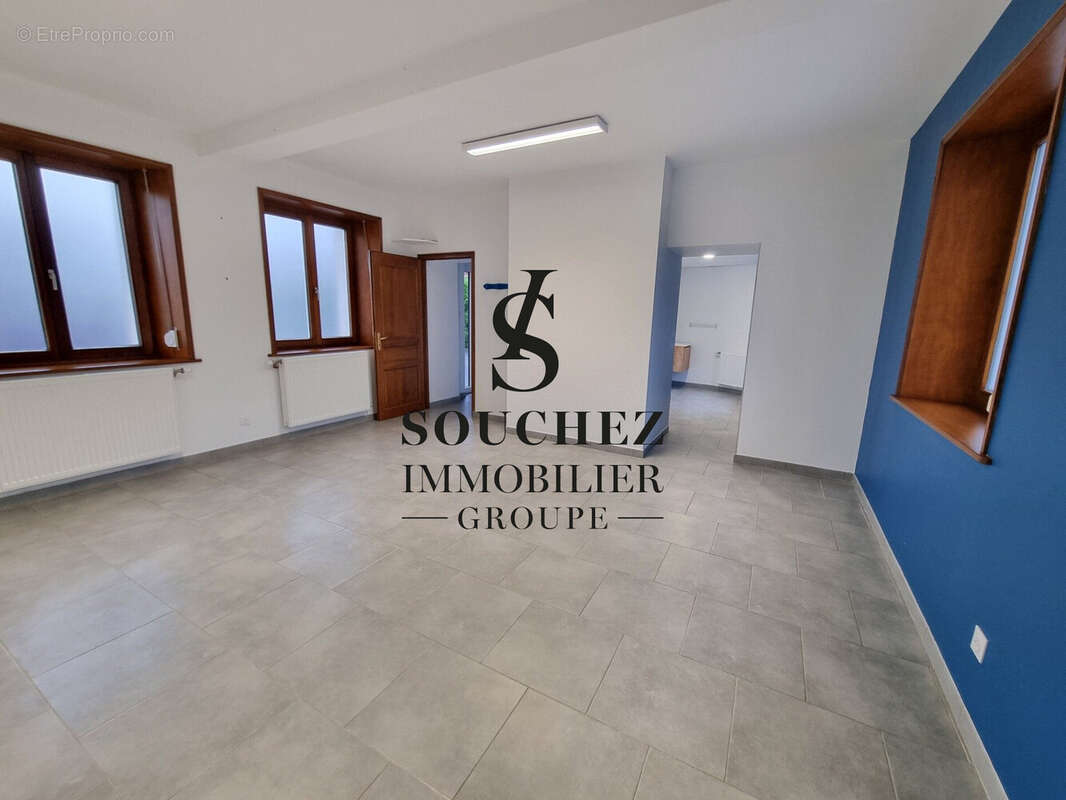 Maison à LATTRE-SAINT-QUENTIN