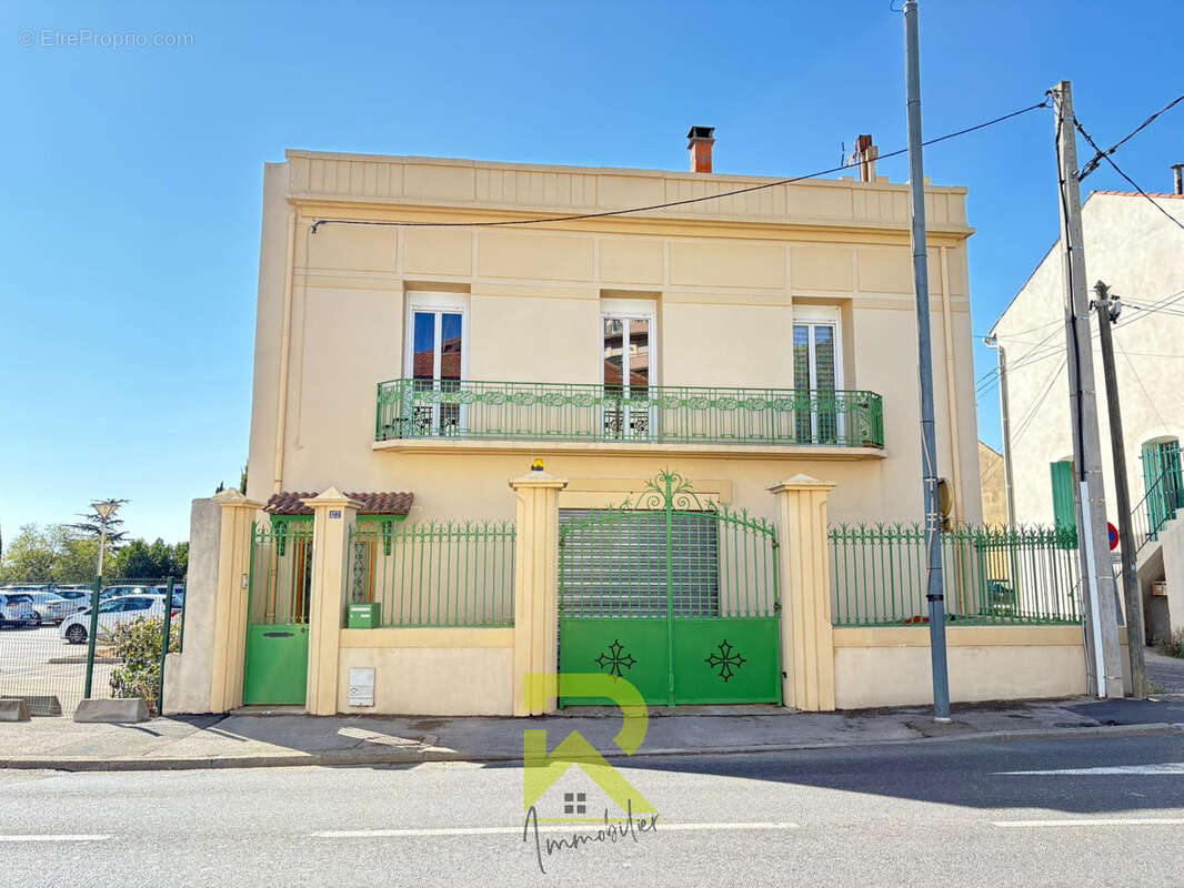 Maison à BEZIERS