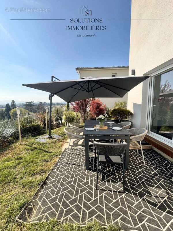 Maison 126 m² à Vienne  - photo 2