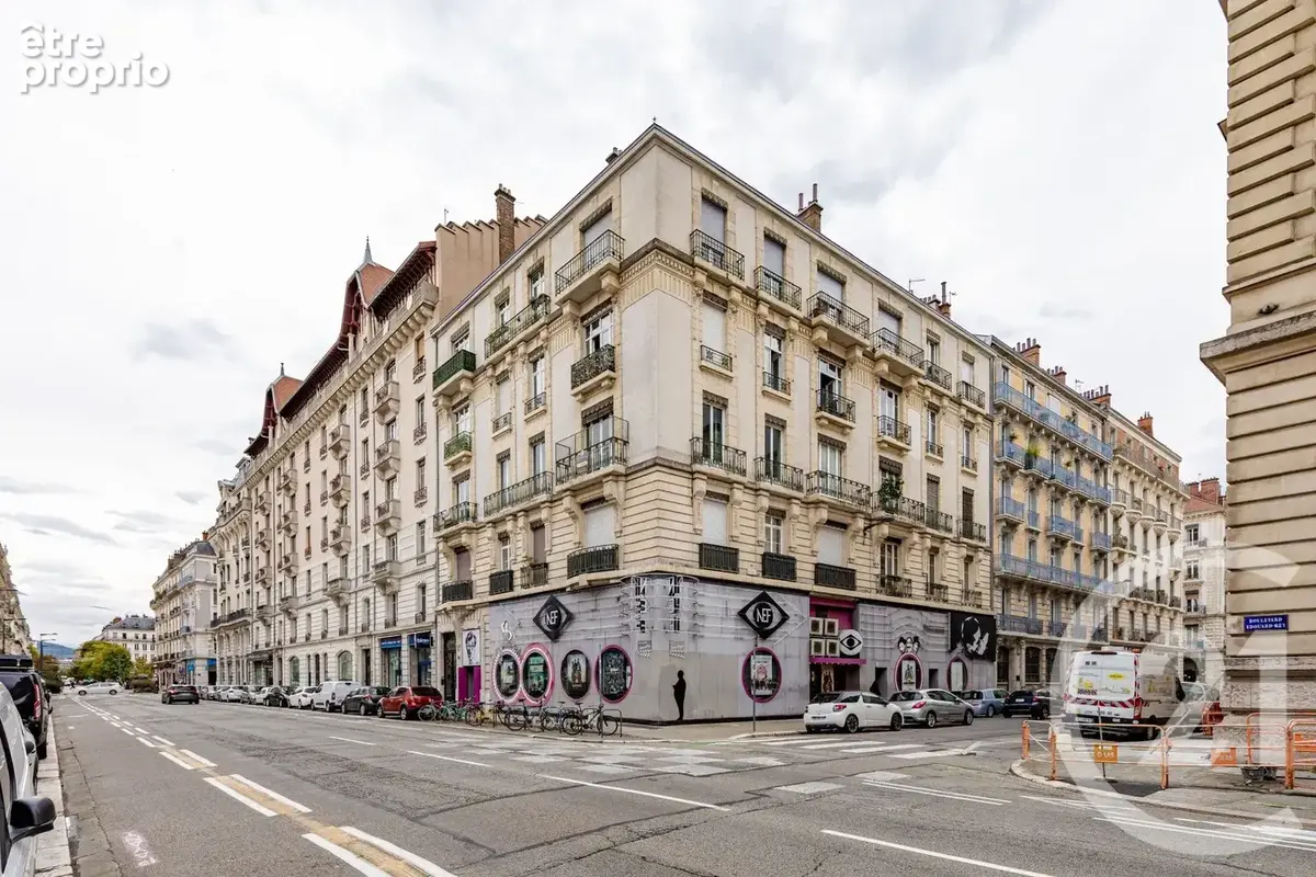 Appartement 4 pièces 187 m² à vendre à Grenoble (38000) - photo 6