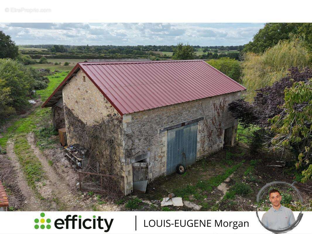 Maison à MAUPREVOIR