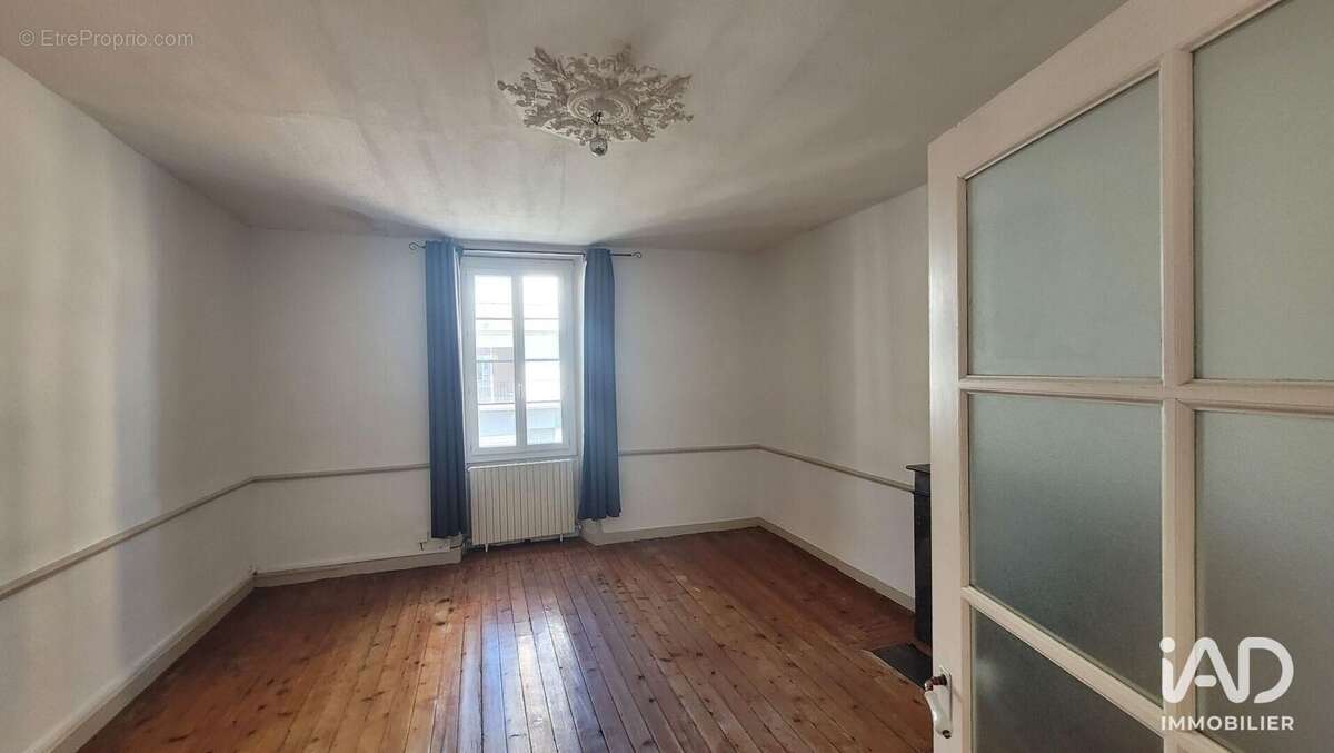 Photo 2 - Appartement à LA ROCHE-SUR-YON