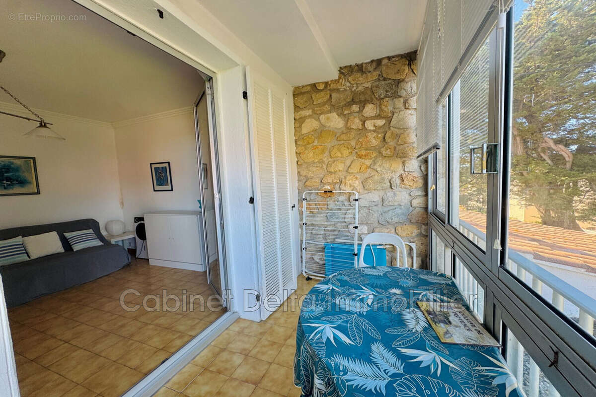 Appartement à SIX-FOURS-LES-PLAGES