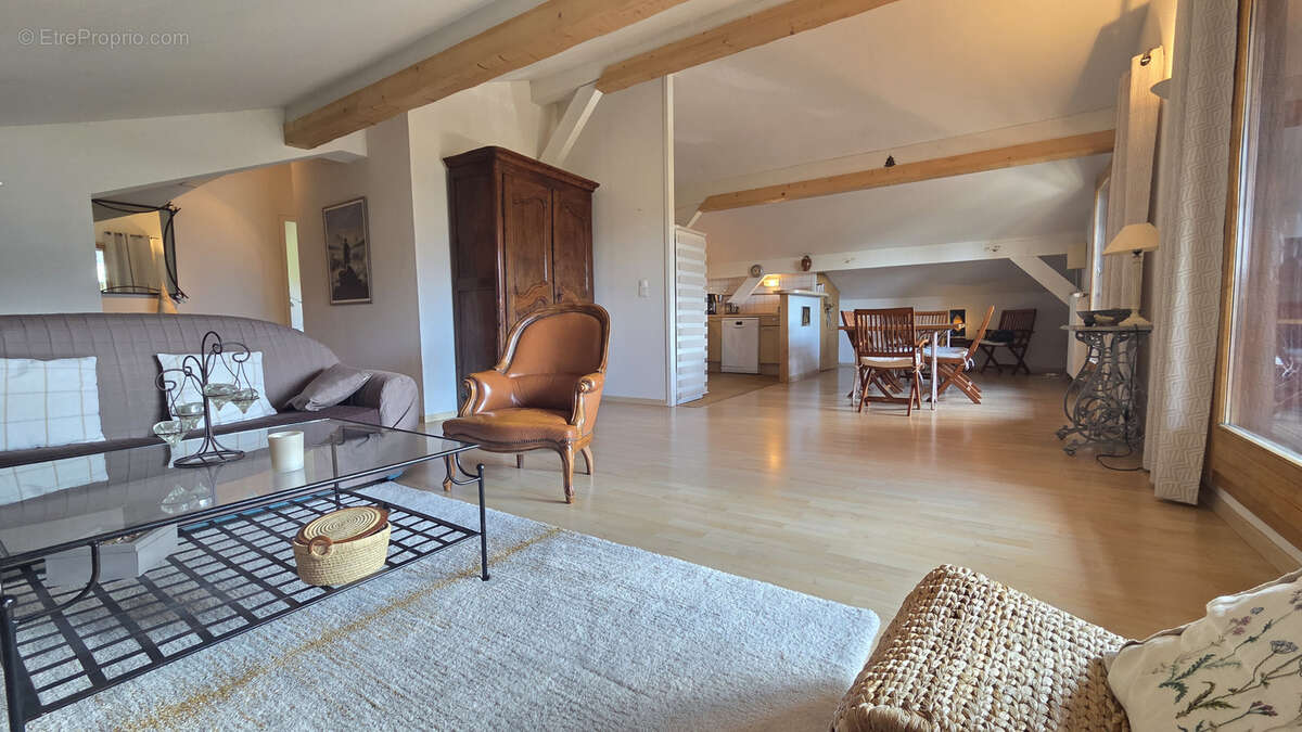 Appartement à ARACHES-LA-FRASSE