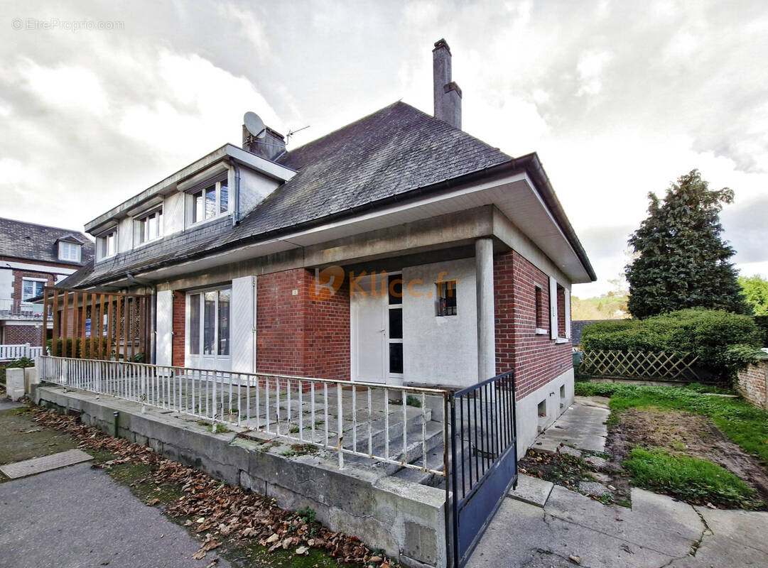 Maison à LONGUEVILLE-SUR-SCIE