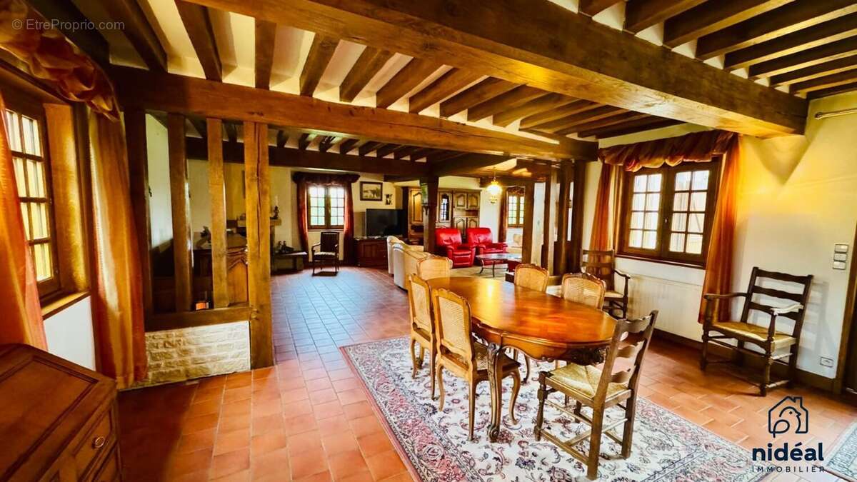Maison à AUTHEUIL-AUTHOUILLET