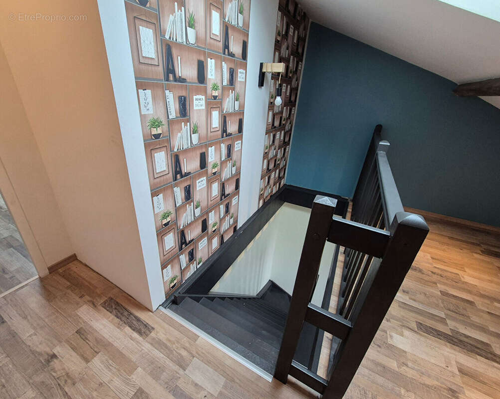 Maison à PONT-DU-CHATEAU