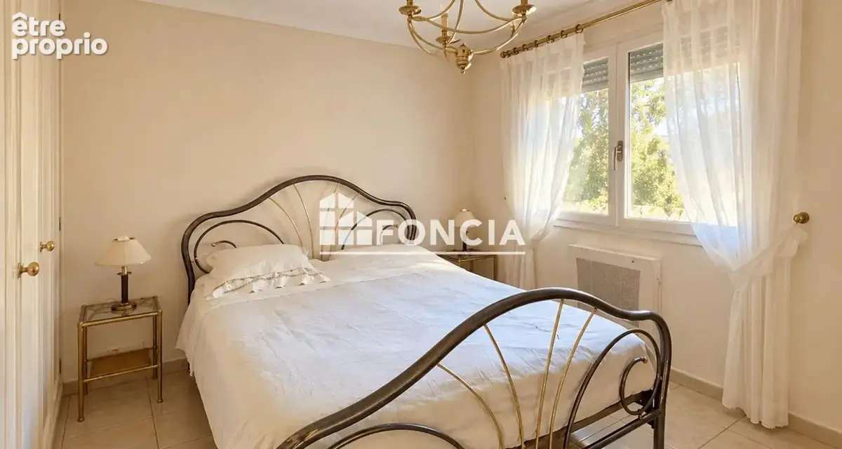 Exclusivité – maison spacieuse avec 4 chambres, annexe indépendante et grande piscine - photo 8