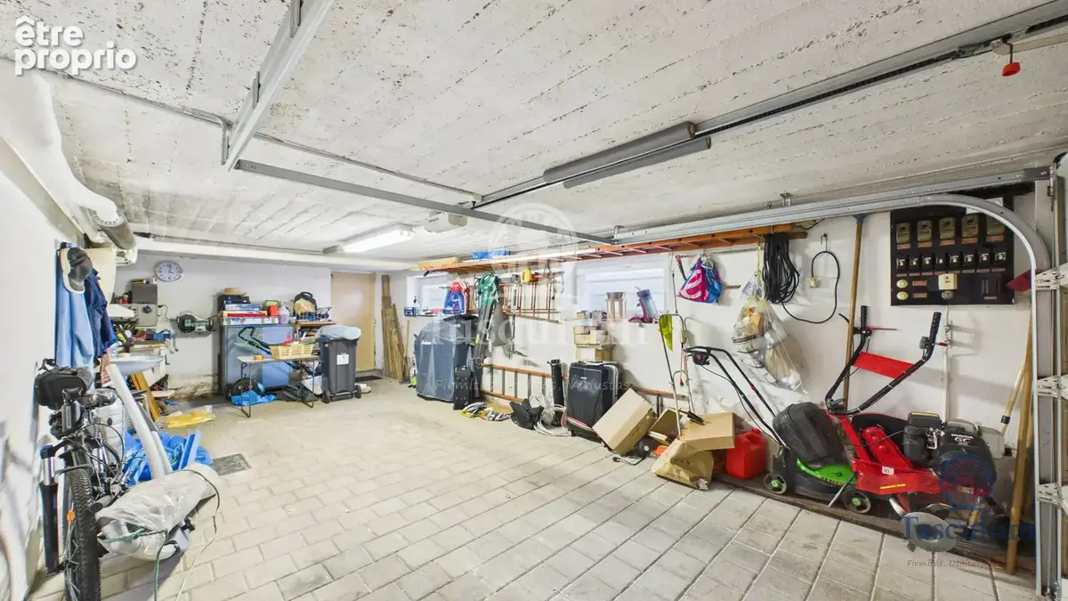 BERTRANGE – Maison familiale avec jardin, terrasses et garage - photo 19