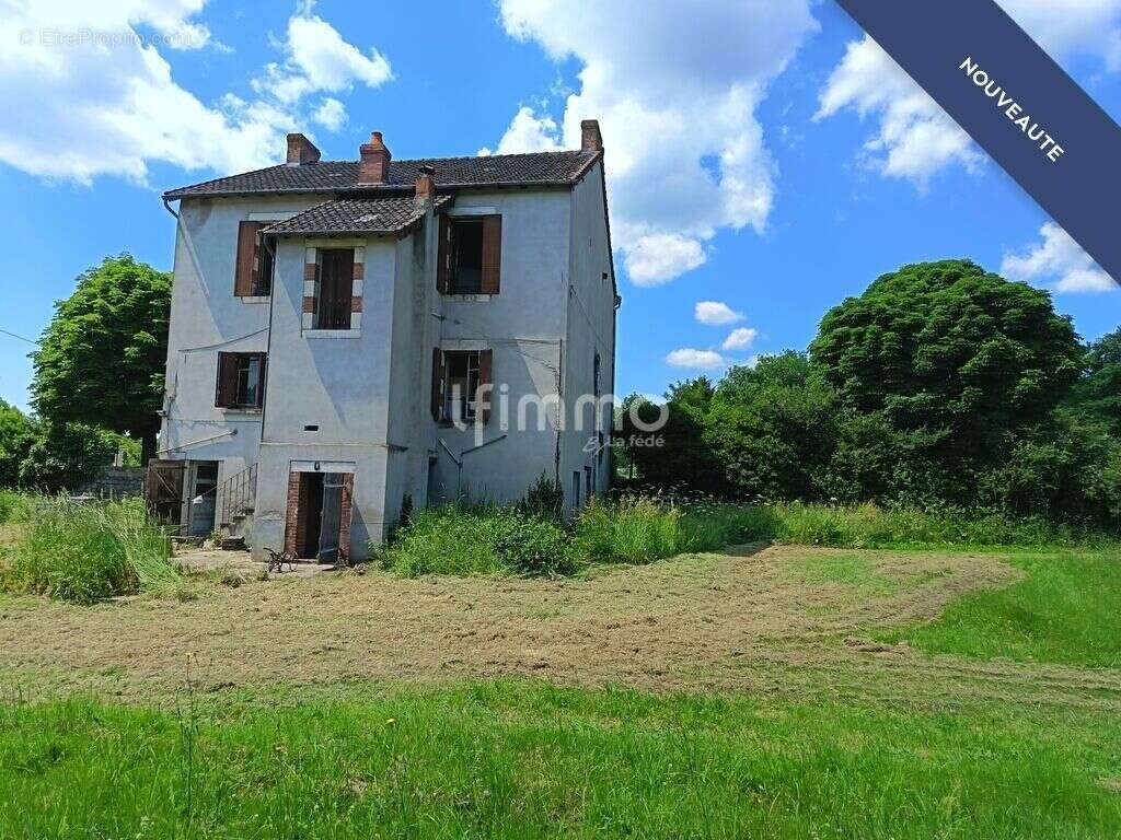 Maison à TEILLET-ARGENTY