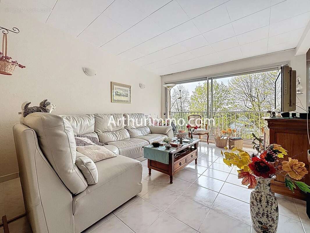 Appartement à LIMEIL-BREVANNES