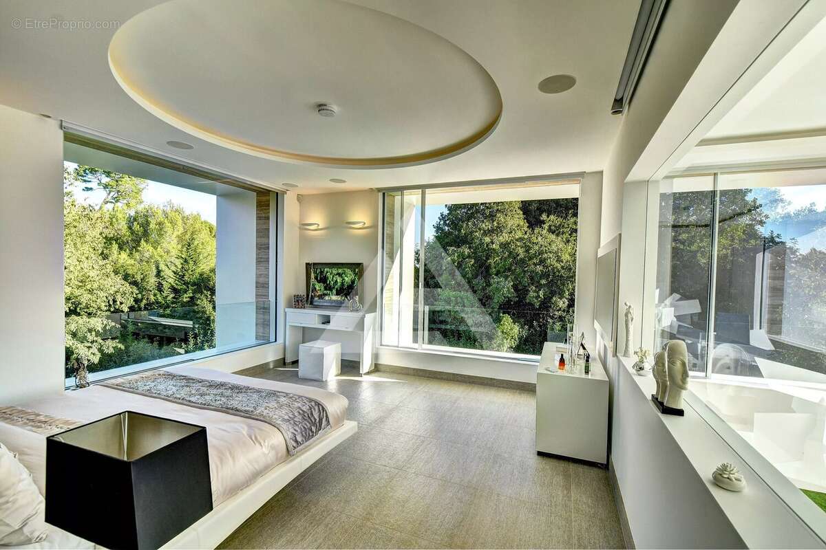Maison à ANTIBES
